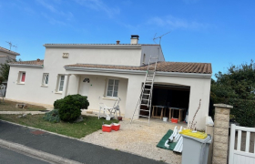 Ravalement de façades, reprise de toutes les fissures et mise en peinture