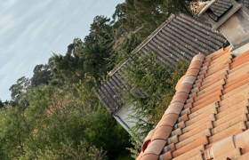 Dépose et réalisation de faîtage à sec ventilé sur toiture 